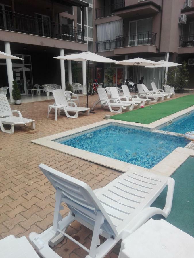 Cozy Apartment Saint Sofia Sunny Beach Exterior photo